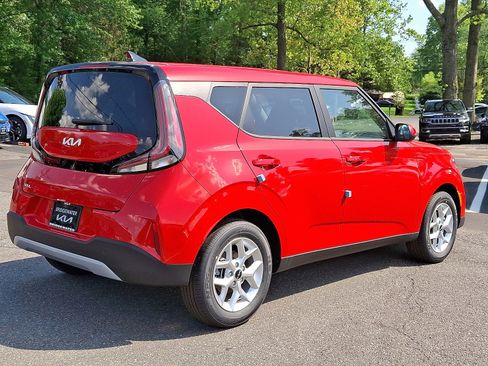 New 2025 Kia Soul S image 6