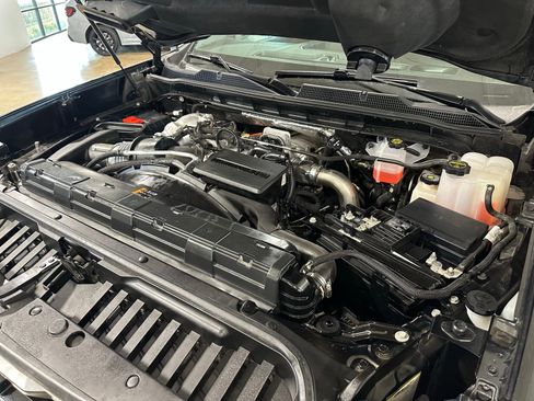 Used 2024 Chevrolet Silverado 2500 Custom w/ Custom Value Package image 38