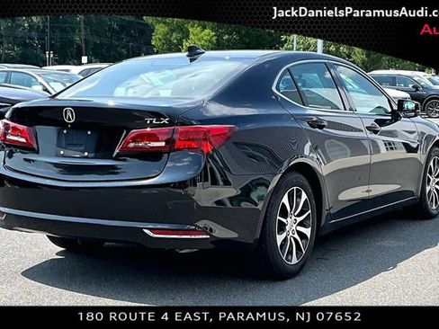 Used 2015 Acura TLX FWD image 2