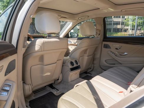 Used 2017 Mercedes-Benz S 550 4MATIC Sedan image 13