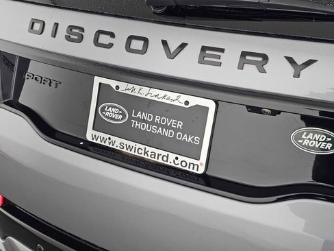 Used 2023 Land Rover Discovery Sport SE R-Dynamic image 13