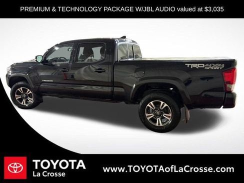 Used 2016 Toyota Tacoma TRD Sport image 2