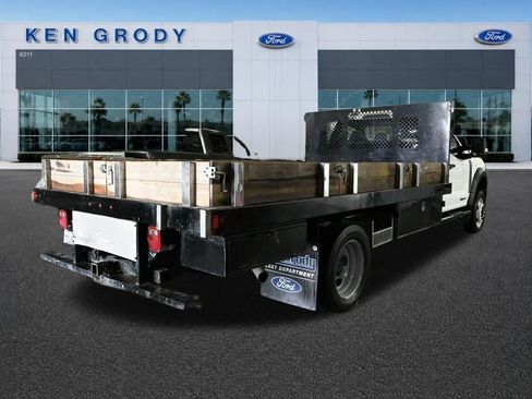 Certified 2023 Ford F450 XL w/ XL Chrome Package RWD image 9