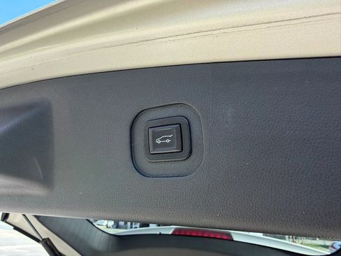 Used 2015 GMC Terrain SLT w/ Safety Package FWD image 14