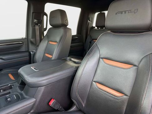 Used 2024 GMC Sierra 2500 AT4 w/ AT4 Premium Plus Package image 20