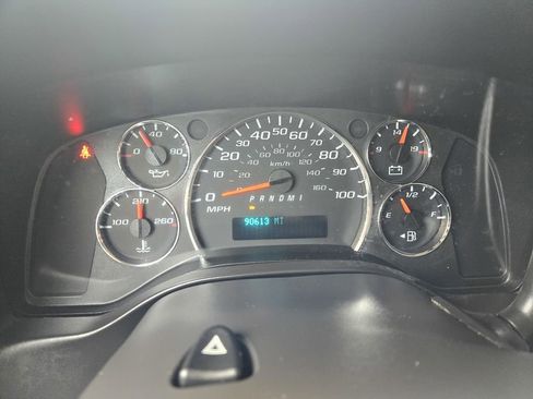 Used 2019 GMC Savana 3500 w/ Power Convenience Package image 21