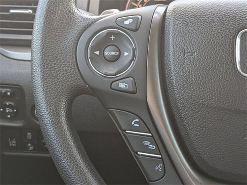 Used 2021 Honda Ridgeline Sport image 8