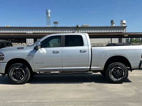 Used 2026 RAM 2500 Laramie image 6