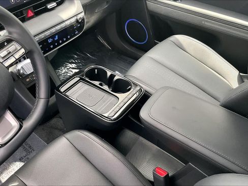 Certified 2025 Hyundai Ioniq 5 Limited AWD/4WD image 16