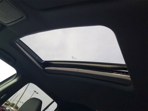 Used 2024 Honda Ridgeline Black Edition image 10