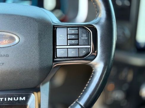 Certified 2022 Ford F150 Platinum w/ Equipment Group 701A High image 31