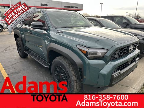 Used 2025 Toyota 4Runner TRD Off-Road Premium w/ Tow Technology Package image 1