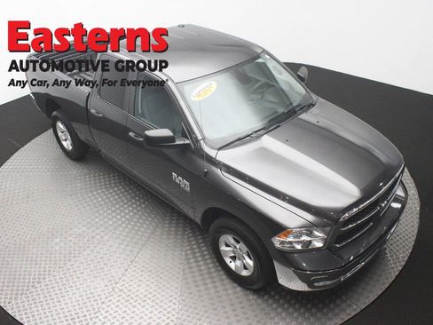 Used 2024 RAM 1500 Classic SLT AWD/4WD image 3