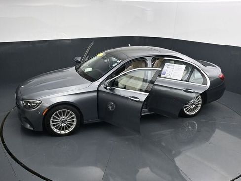 Used 2023 Mercedes-Benz E 350 4MATIC Sedan w/ Premium Package image 34