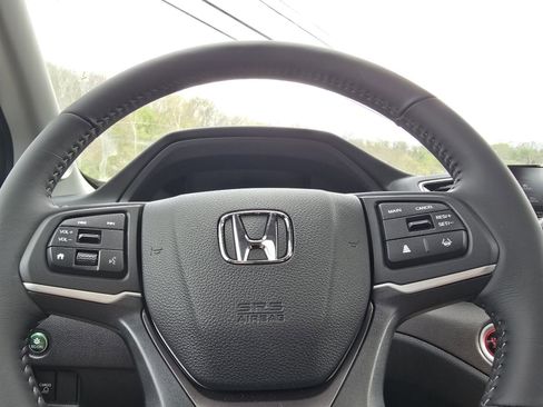 New 2026 Honda Ridgeline RTL image 16