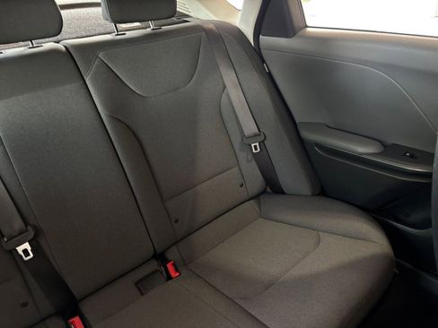 Used 2025 Kia K4 FWD image 36