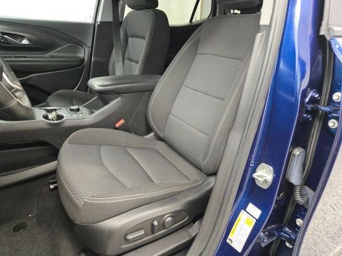 Used 2022 GMC Terrain SLE w/ Driver Convenience Package image 25