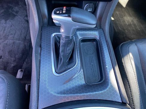 Used 2015 Dodge Charger SXT w/ AWD Plus Group image 12