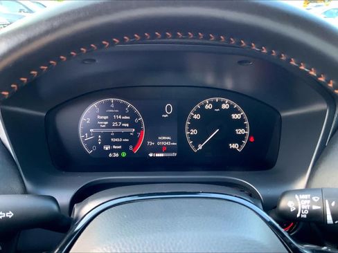 Used 2025 Honda HR-V Sport image 25