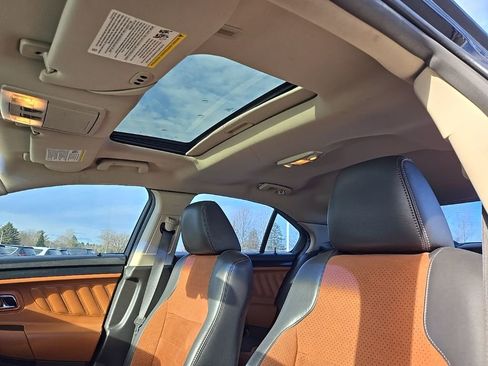 Used 2012 Ford Taurus SHO image 11
