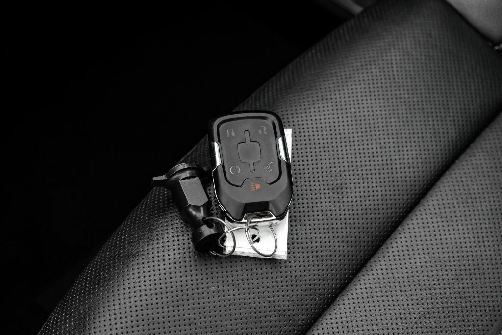 Used 2023 GMC Acadia Denali FWD image 56