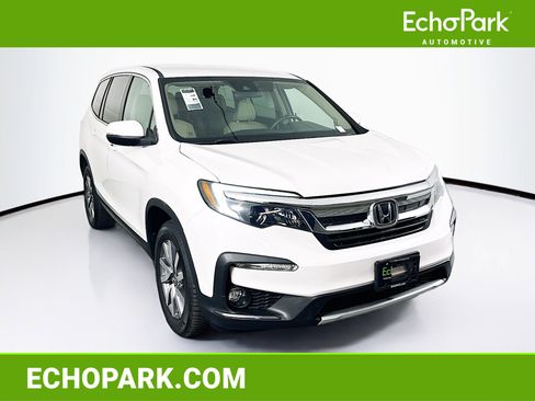 Used 2021 Honda Pilot EX image 1
