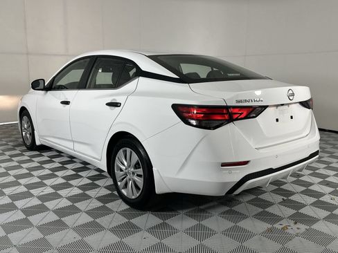 Certified 2025 Nissan Sentra S FWD image 6