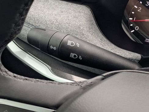 Used 2025 Jeep Compass Latitude w/ Convenience Group image 25