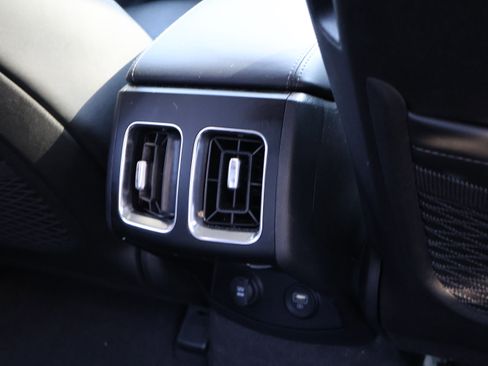 Used 2023 Kia Sorento X-Line EX image 15