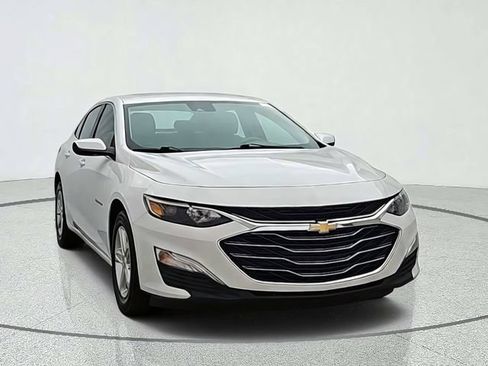 Used 2020 Chevrolet Malibu LS w/ Driver Confidence Package II FWD image 1
