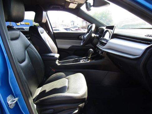 Used 2025 Jeep Compass Limited AWD/4WD image 26