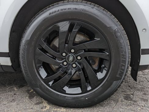 Used 2021 Land Rover Range Rover Evoque S image 52