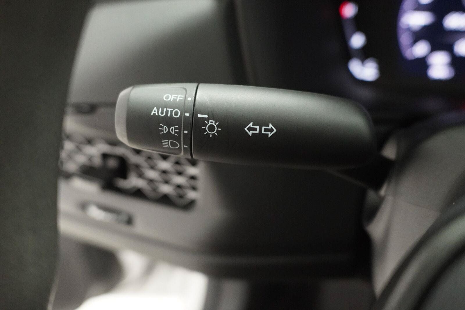 Used 2025 Honda Accord LX image 9