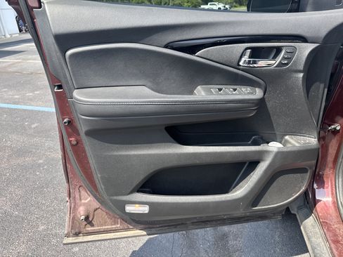 Used 2021 Honda Passport Elite image 15