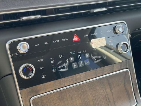 New 2026 Genesis GV80 3.5T Advanced image 17