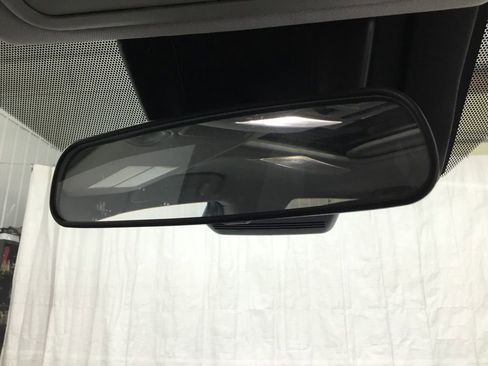 Used 2023 Toyota RAV4 XLE w/ Convenience Package image 25