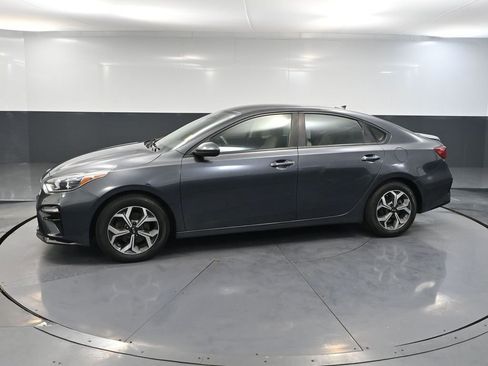 Used 2019 Kia Forte LXS image 10
