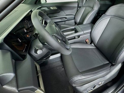 New 2027 Kia Telluride S image 25