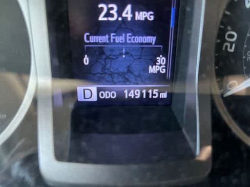 Used 2019 Toyota Tacoma SR5 AWD/4WD image 8