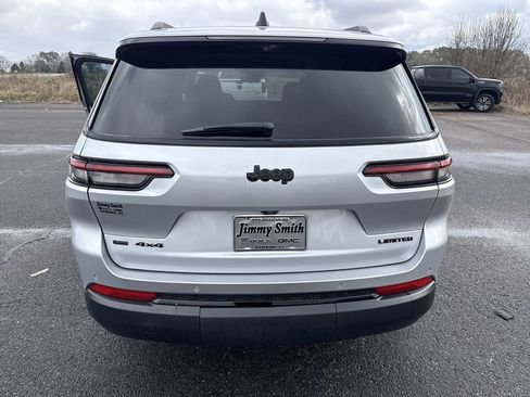 Used 2023 Jeep Grand Cherokee L Limited w/ Luxury Tech Group II image 33