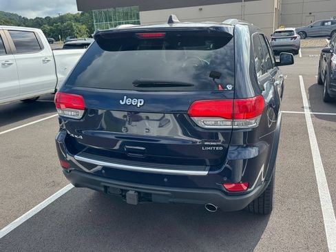 Used 2015 Jeep Grand Cherokee Limited w/ Luxury Group II AWD/4WD image 14
