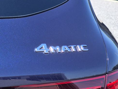 Used 2022 Mercedes-Benz GLC 300 4MATIC image 21