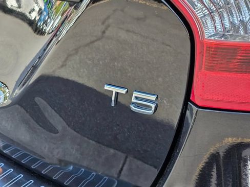 Used 2015 Volvo V60 T5 Premier FWD image 10