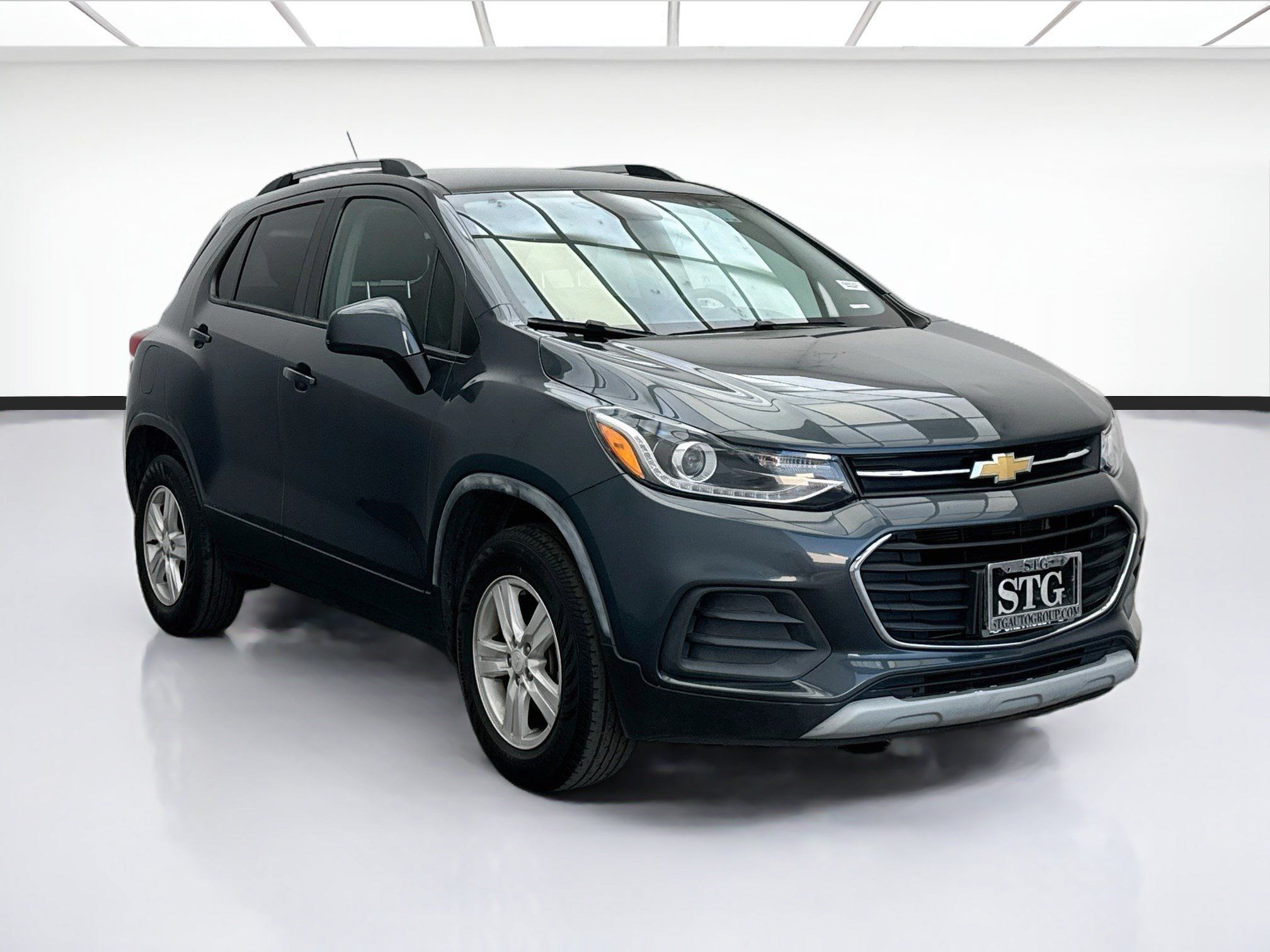 Used 2021 Chevrolet Trax LT AWD/4WD image 3