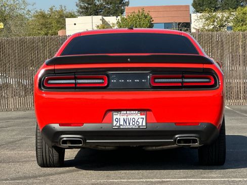 Used 2023 Dodge Challenger GT image 5