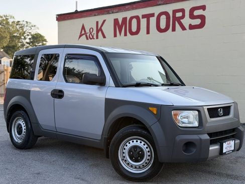 Used 2004 Honda Element LX image 1