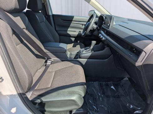 Certified 2024 Honda CR-V EX image 8