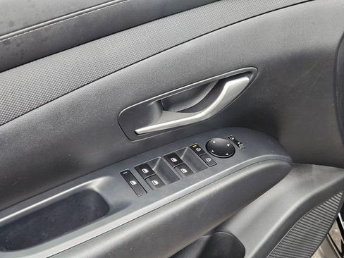 Certified 2025 Hyundai Santa Cruz SEL image 11