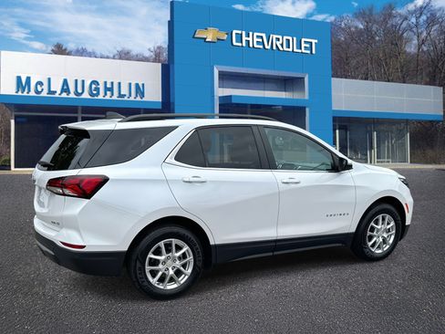 Certified 2022 Chevrolet Equinox LT image 3