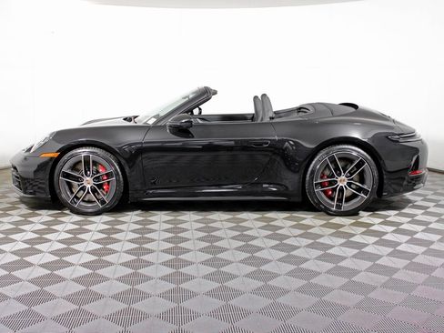 New 2026 Porsche 911 Carrera 4S image 2